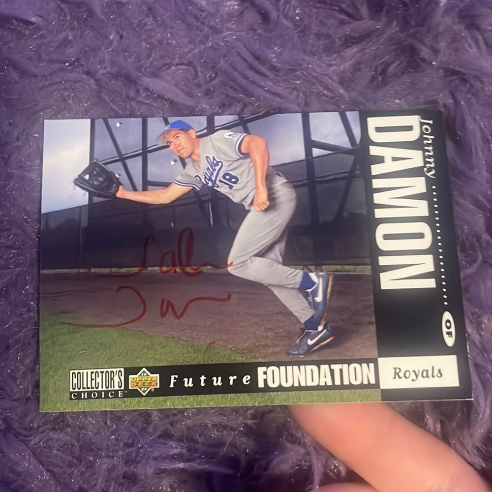 Johnny Damon Baseball Card Signed